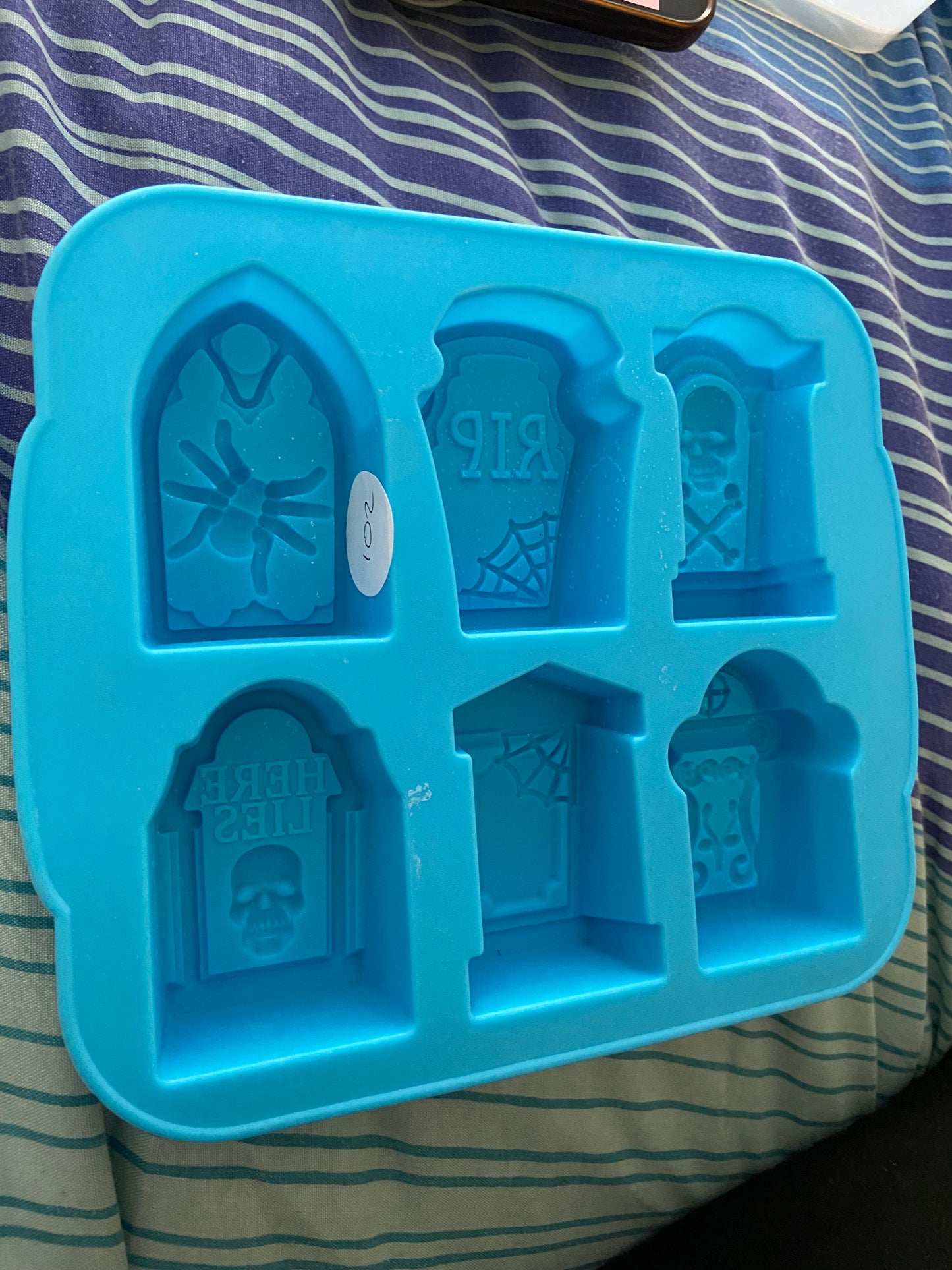 Moulds 101-112