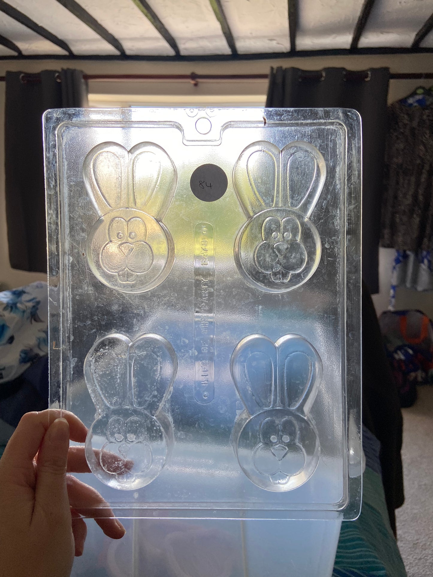 Moulds 73-85