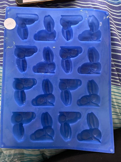 Moulds 86-100