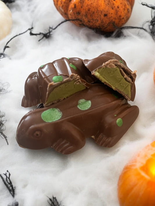 Pistachio Filled Belgian Milk Chocolate Frog 20g
