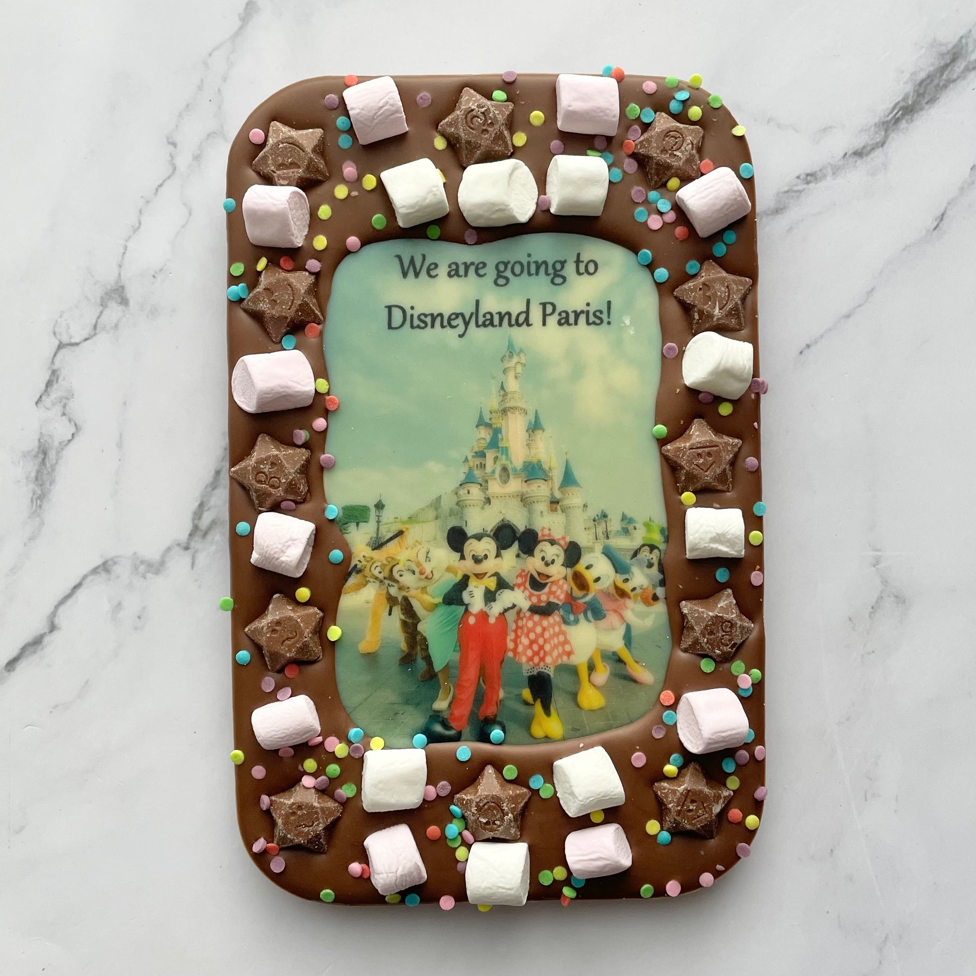 EDIBLE PHOTO CHOCOLATE SLAB DISNEYLAND PARIS REVEAL