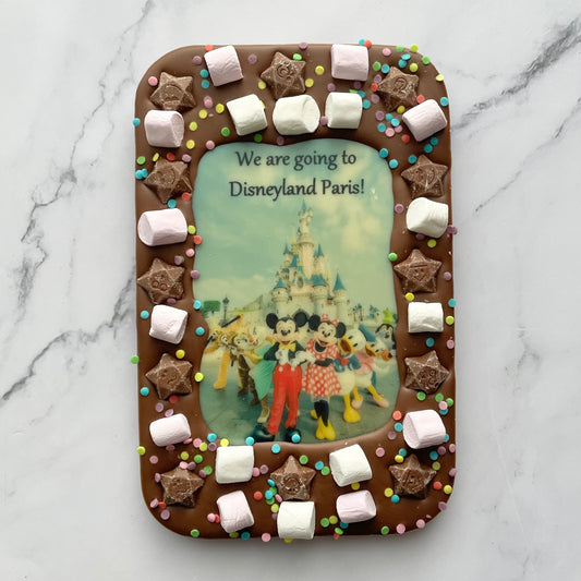 EDIBLE PHOTO CHOCOLATE SLAB DISNEYLAND PARIS REVEAL